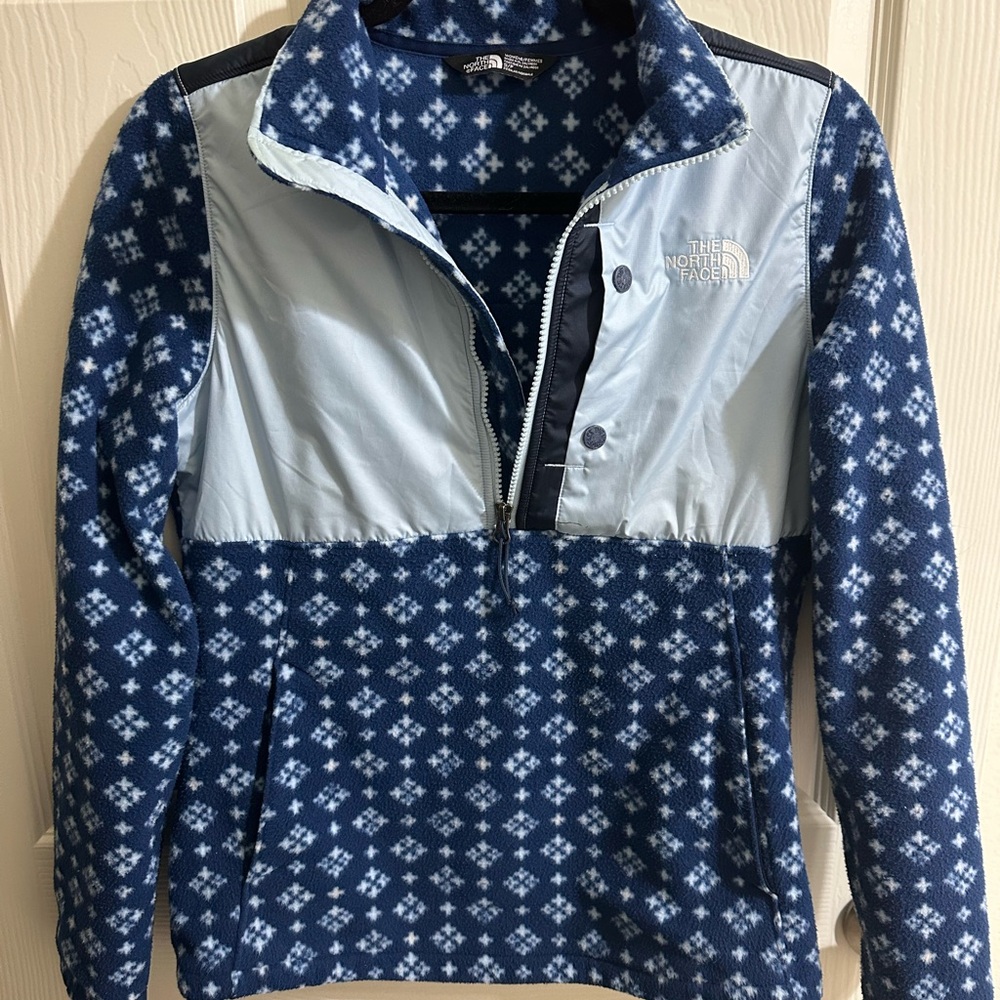The North Face Blue Ski Jacket Water-Resistant Geometric Design
